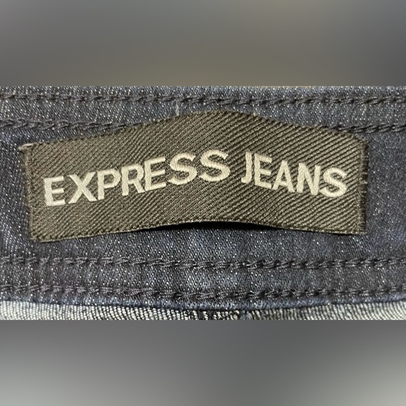 *NEW* Express High Rise Blue Shorty Sailor Shorts, Anchor Detail Buttons Sz 4 - Picture 6 of 6